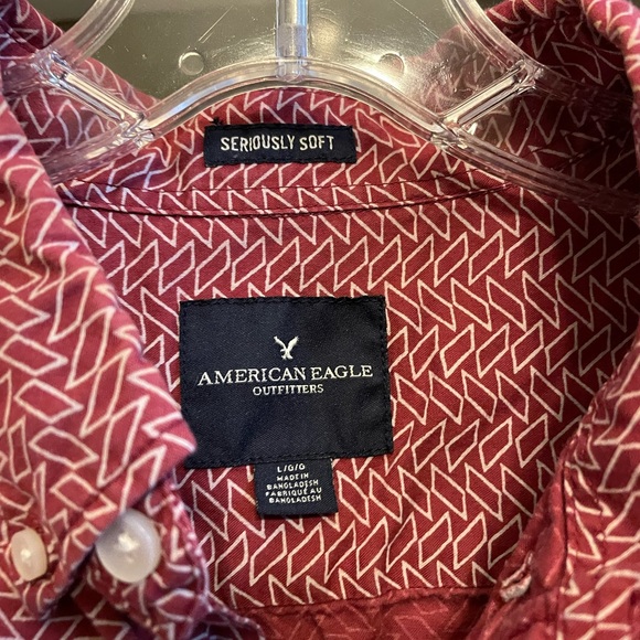 American Eagle Seriously Soft button down shirt in a size large - Picture 2 of 3